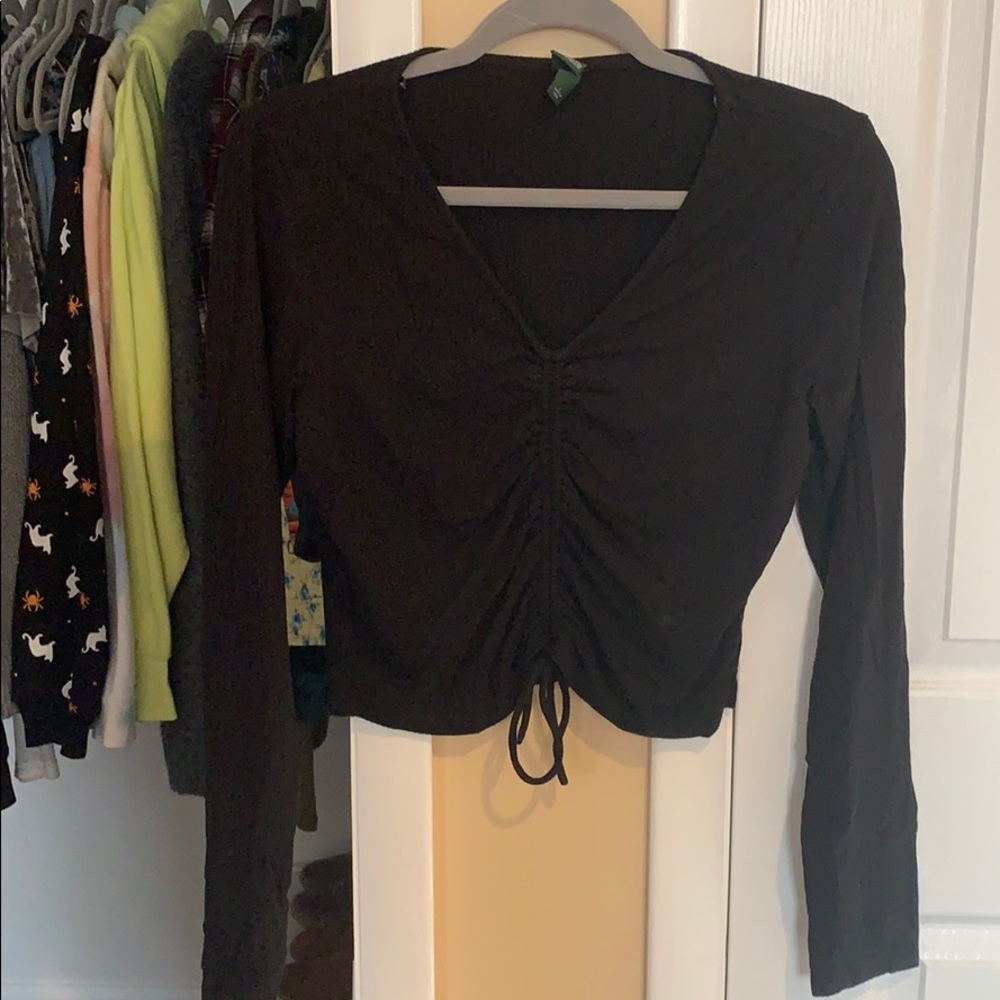 Black crop top
